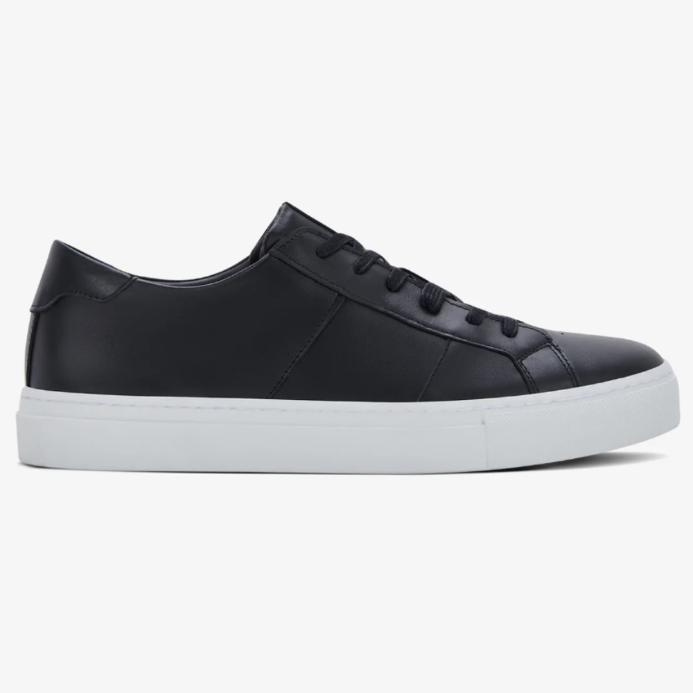 Low Top Sneaker